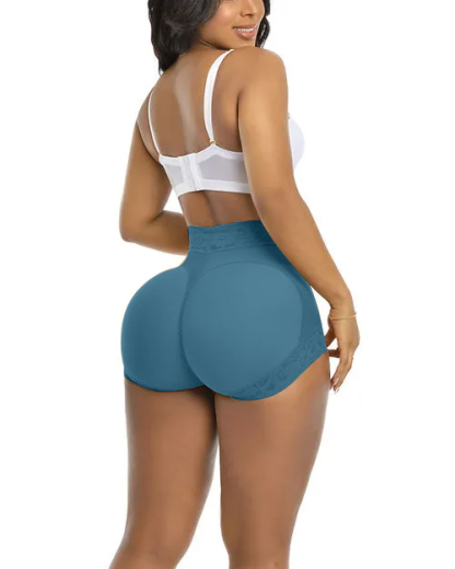 Valeria Booty Shorts