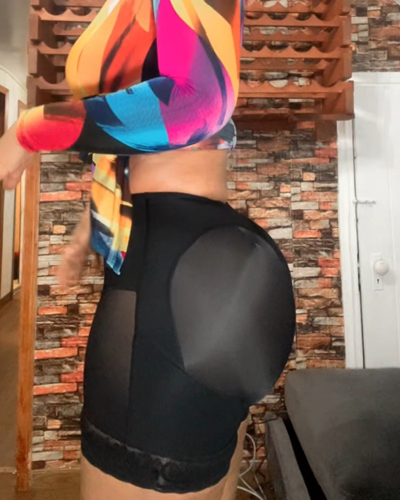 BBL Effect Low Back Faja Shorts With Hooks