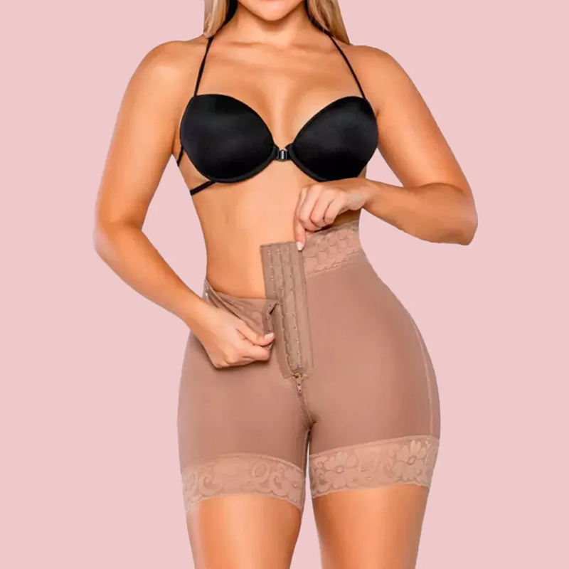 Low Waist Faja Shorts