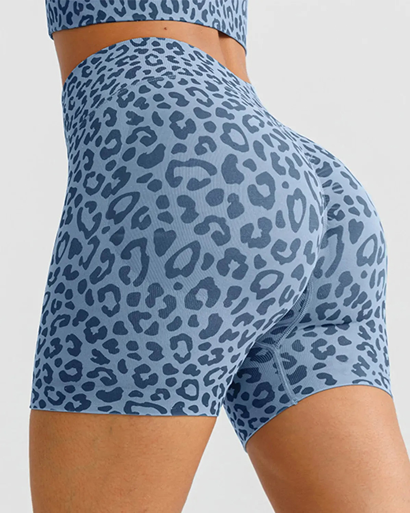 Leopard Print Seamless Hip Lifting Sports Shorts