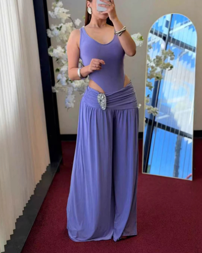 Fashionable Slim Fit Sleeveless Top and Flowy Wide Leg Pants 2-Piece Outfit