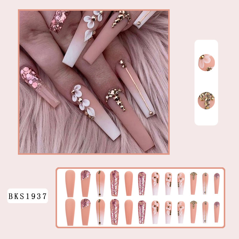 Gradient Camellia Wearable Manicure with Diamonds