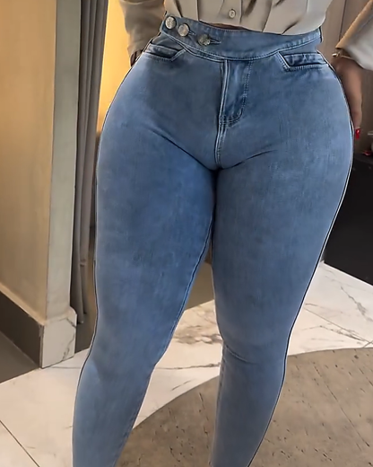 High-Waist Skinny Jeans (Pre-Sale)