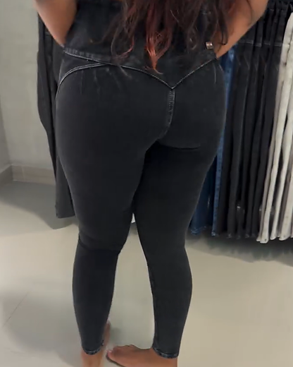 High-Waist Skinny Jeans (Pre-Sale)
