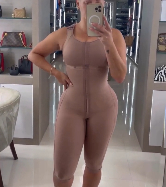 Double Compression Tummy Control Shapewear Faja With Bra