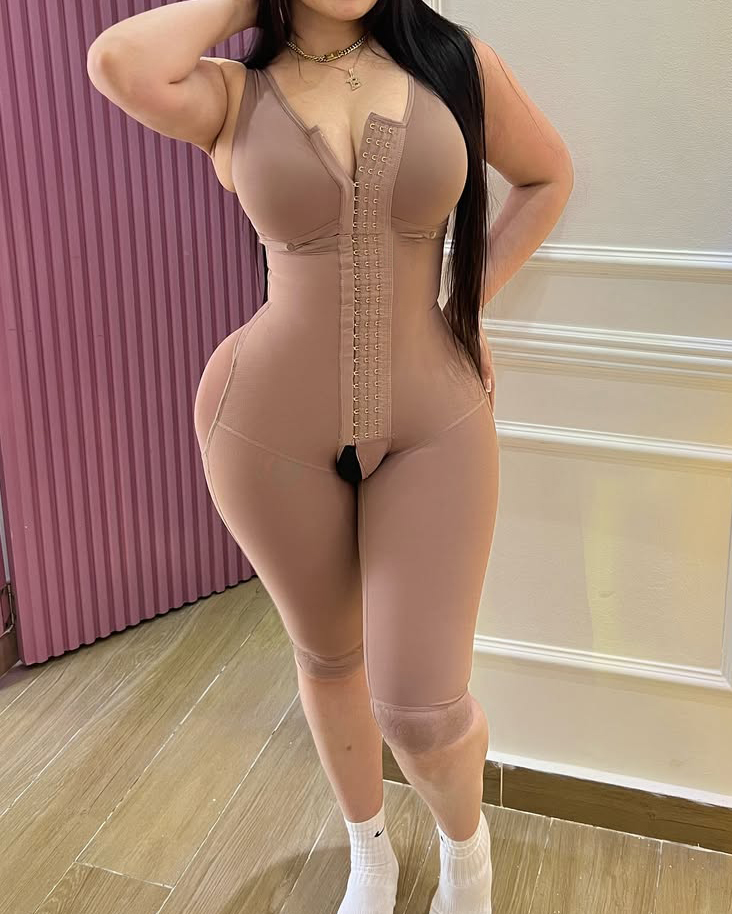 3 Row Hook and Eye Hourglass Shaping Full Body Shaper