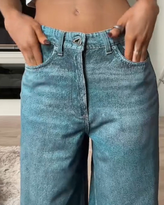 Women's High Waisted Trendy Cotton Straight Leg Denim Pants with Pockets