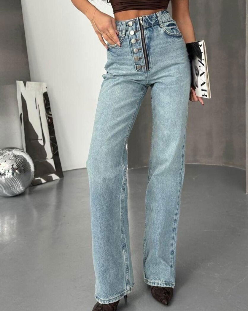 Washed Fabric Buttoned And Zipped Jeans