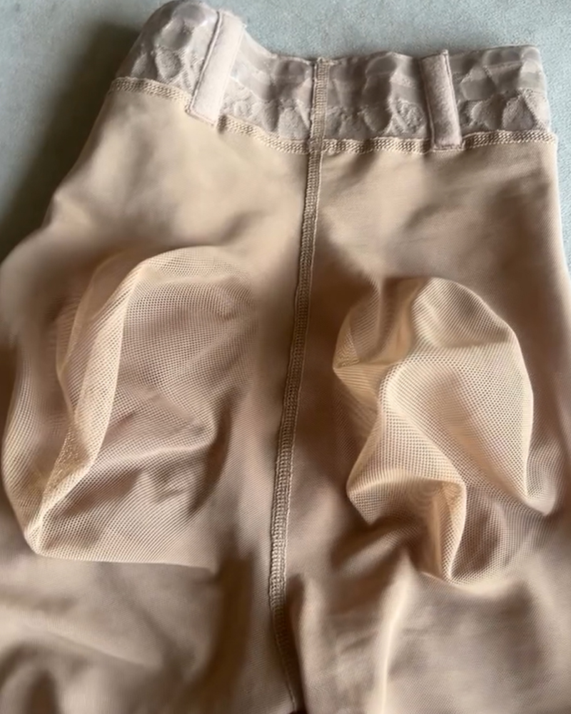 High Waisted Hip-Lifting Shorts (Pre-Sale)