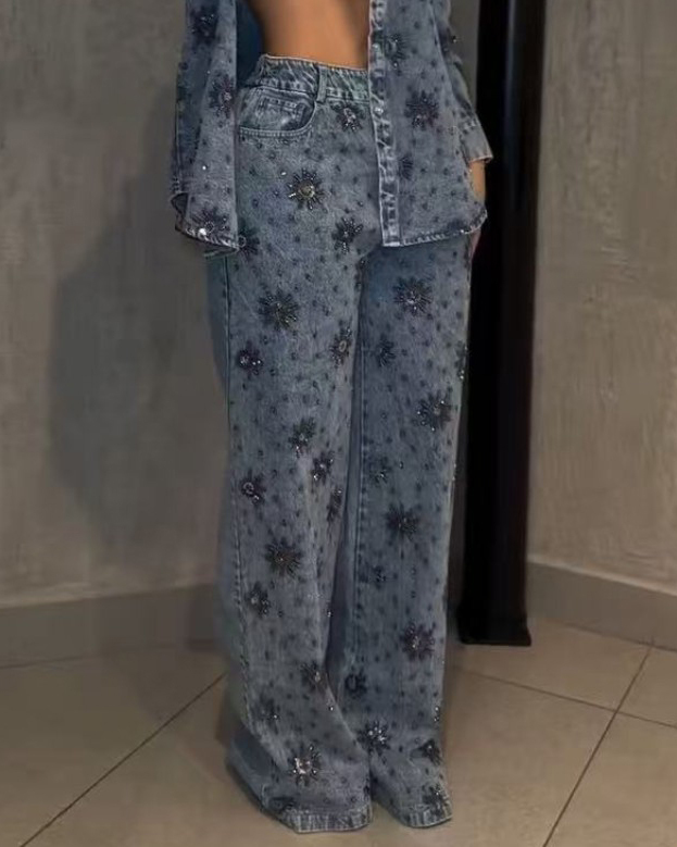 Women's Floral Beaded Sparkling Straight Leg Jeans