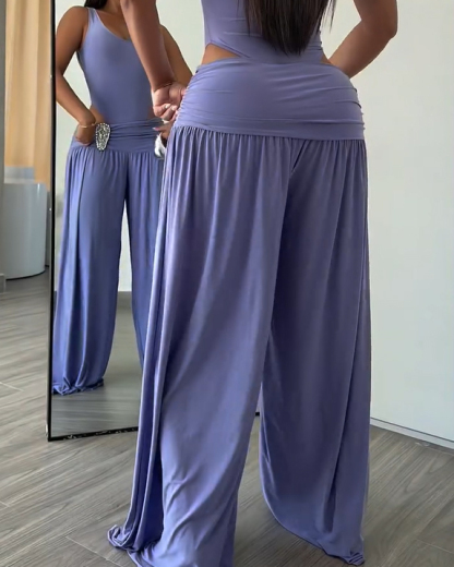 Fashionable Slim Fit Sleeveless Top and Flowy Wide Leg Pants 2-Piece Outfit