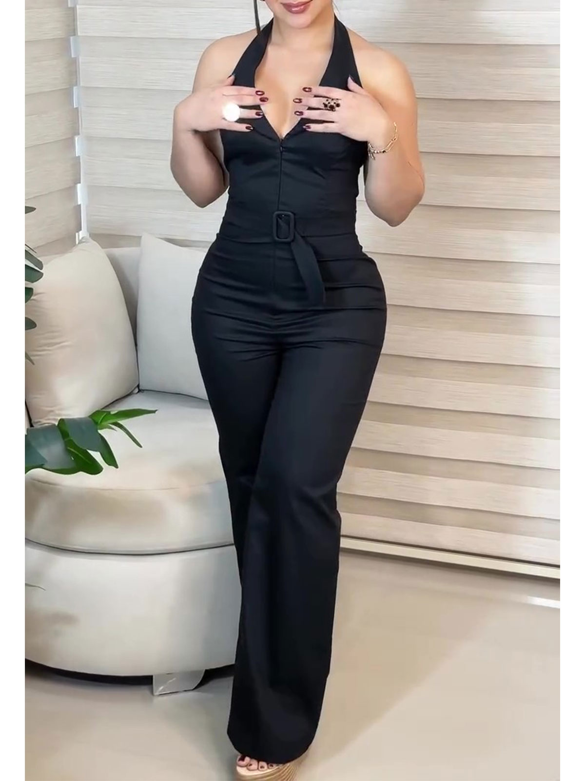Sexy Sleeveless V-Neck Slimming Jumpsuit