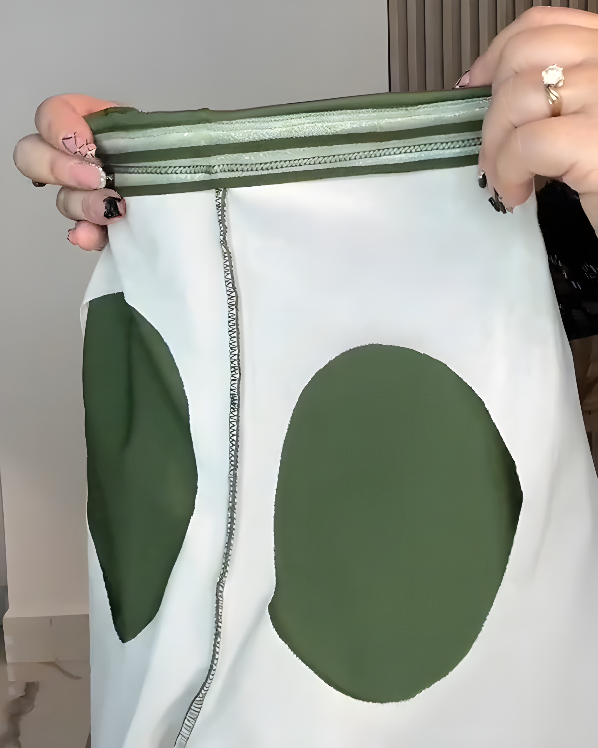 Butt Enhancing High-Waisted Skinny Jeans