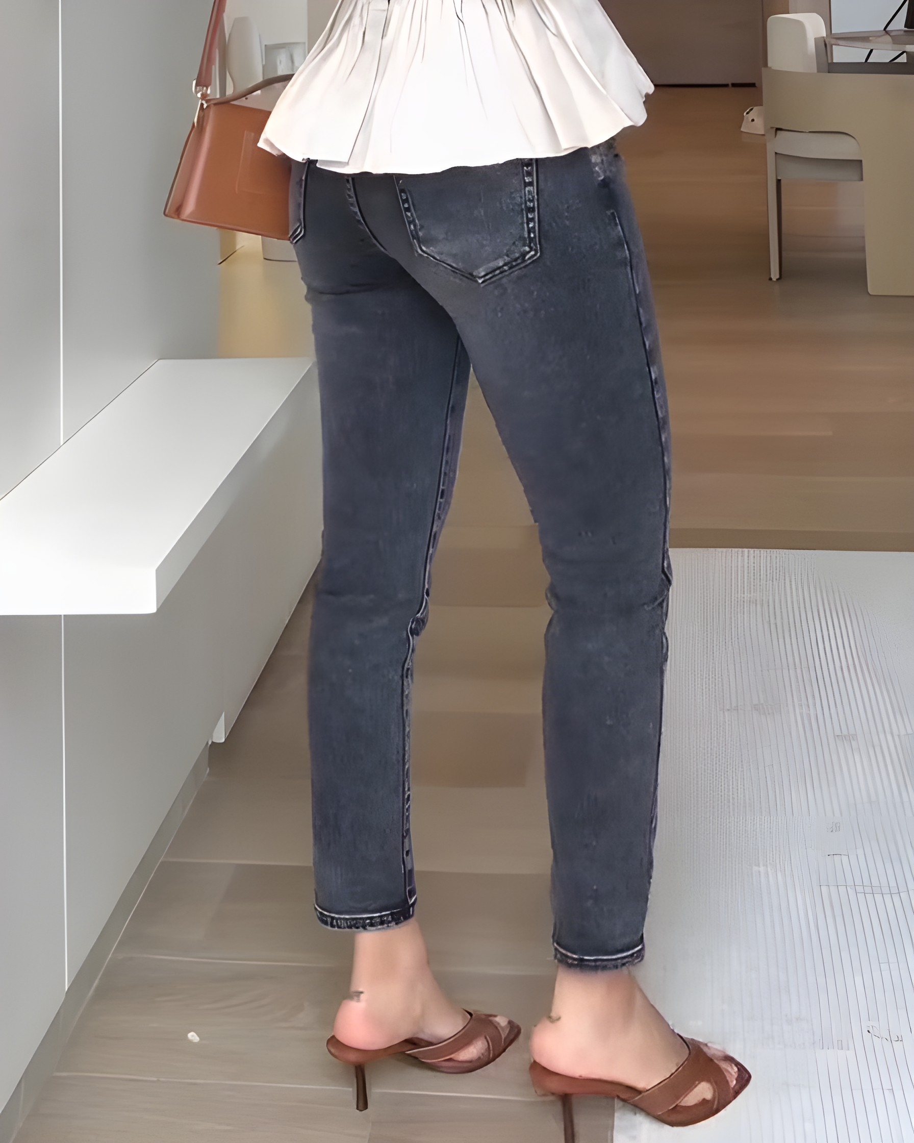 Women's High-Waisted Slimming Jeans