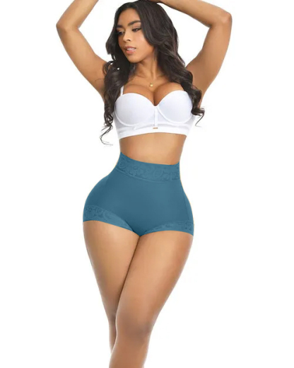 Valeria Booty Shorts