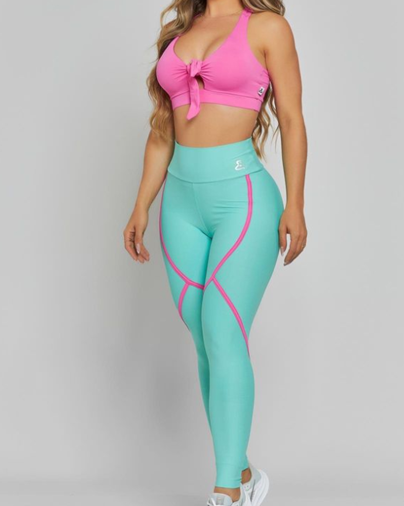 Color Matching Yoga Suit