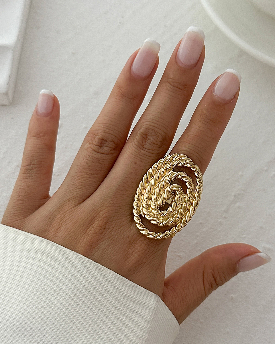Imitation Pearl Ring-Curvy-Faja