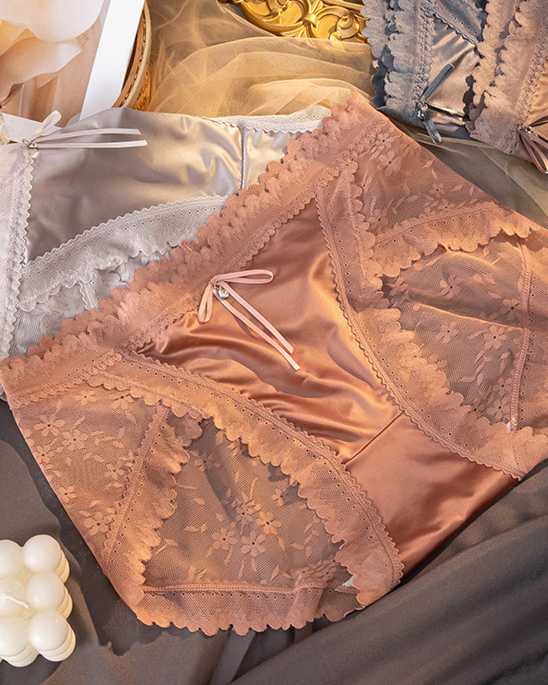 Mid-rise Sexy Satin Lace Briefs-Curvy-Faja