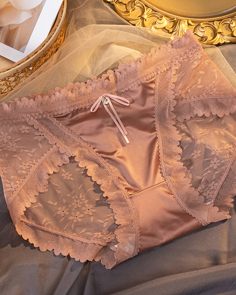 Mid-rise Sexy Satin Lace Briefs-Curvy-Faja