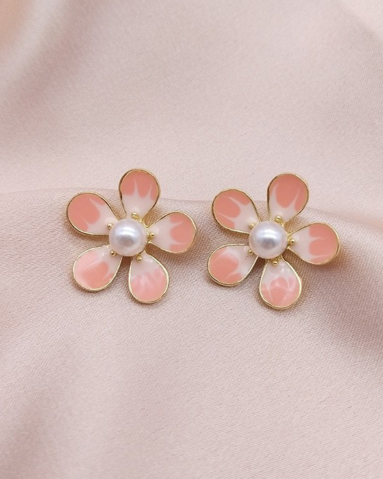 Vintage Floral Pearl Earrings-Curvy-Faja