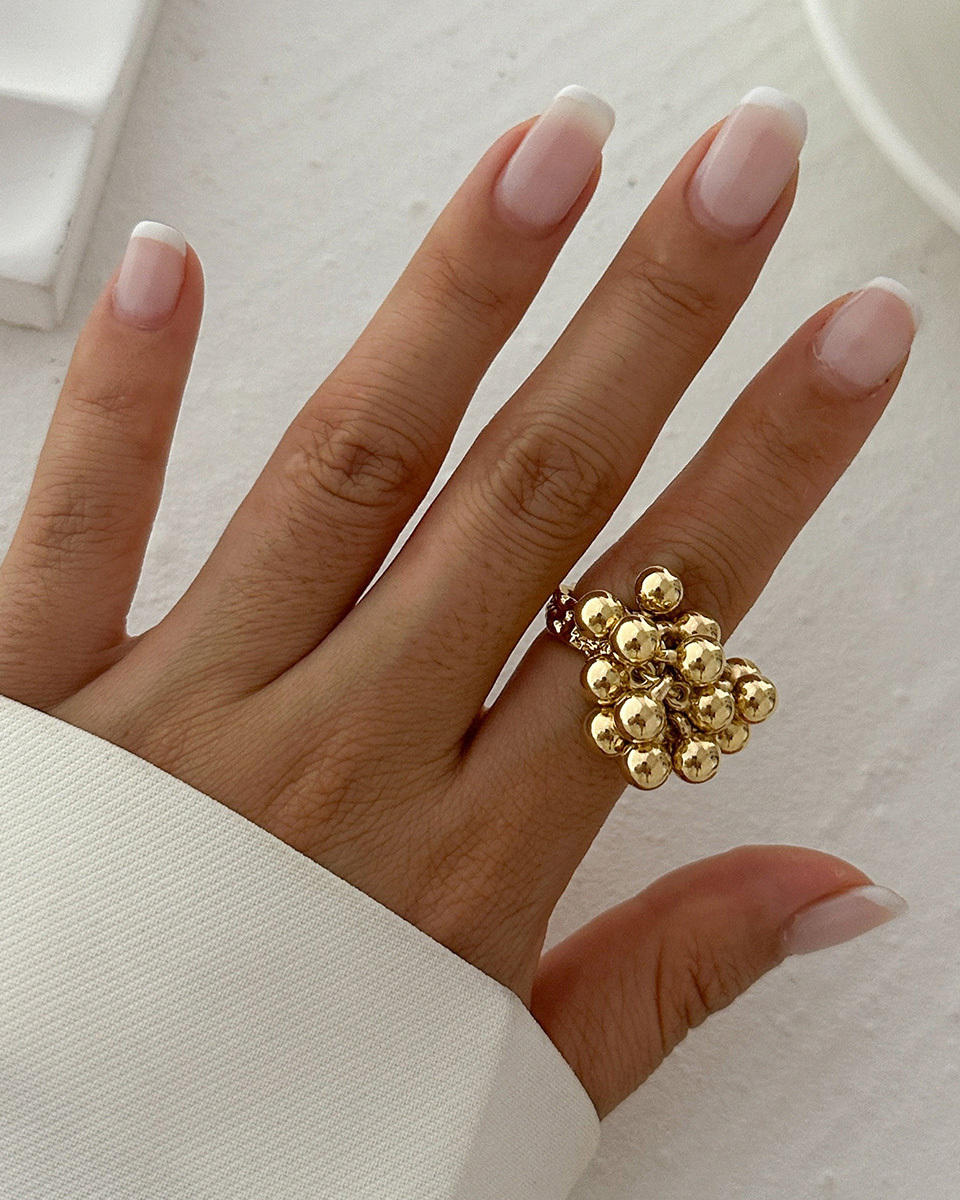 Imitation Pearl Ring-Curvy-Faja