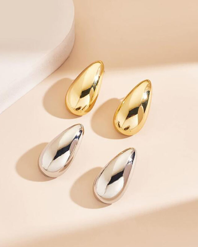 Metal Drop Earrings-Curvy-Faja