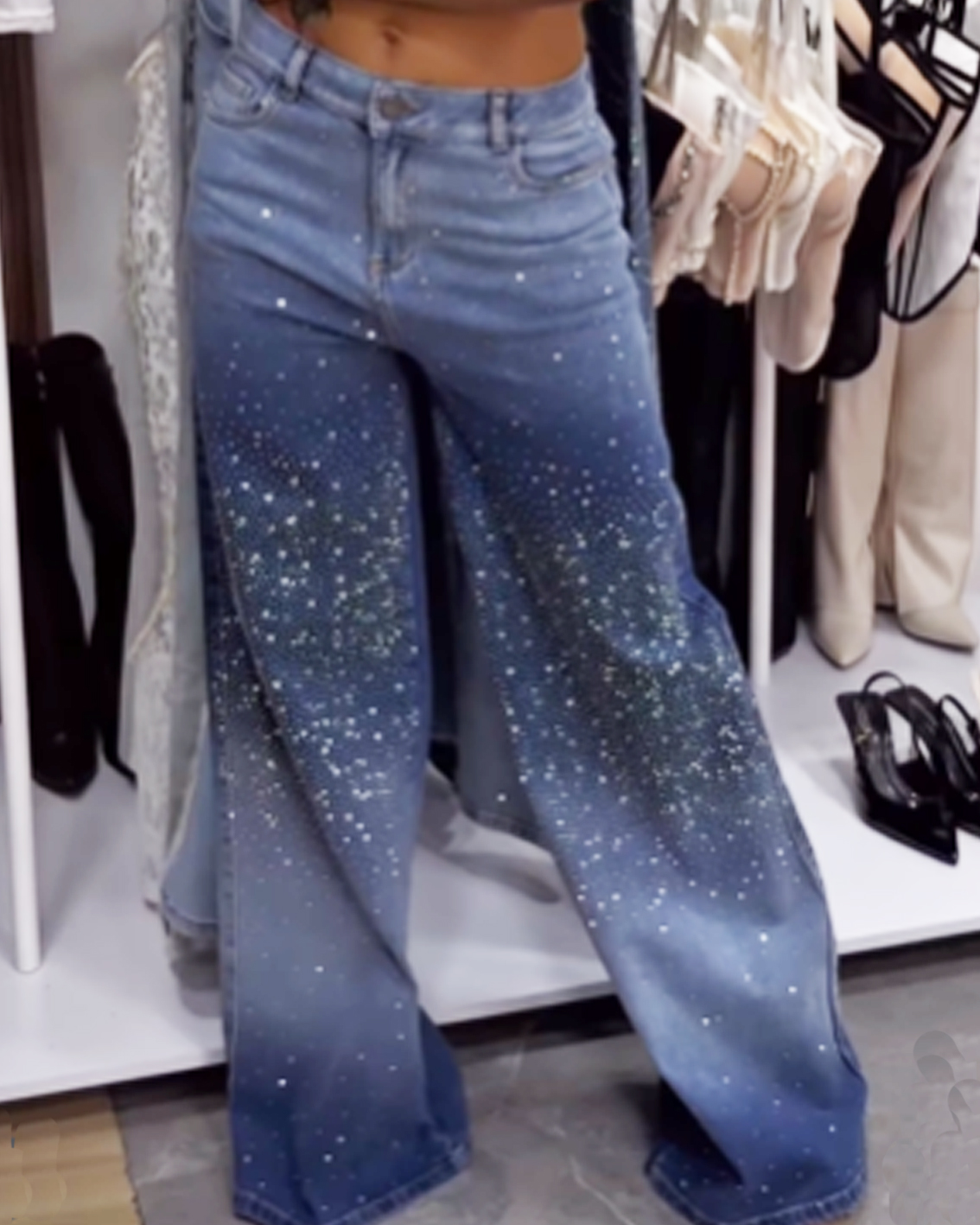 Starry Knee Rhinestone Jeans-Curvy-Faja