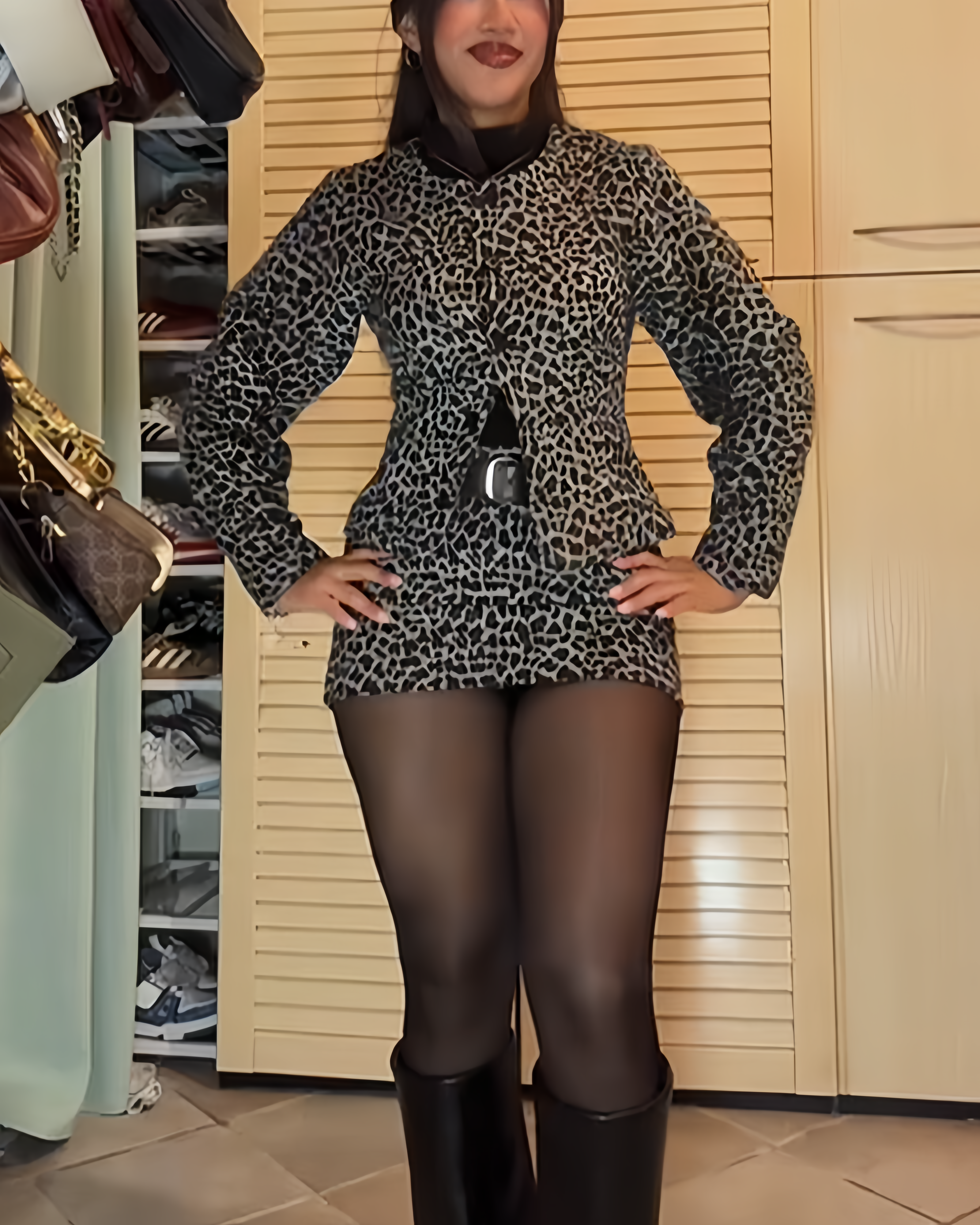 Stylish Leopard Print Crew Neck Long Sleeved Jacket