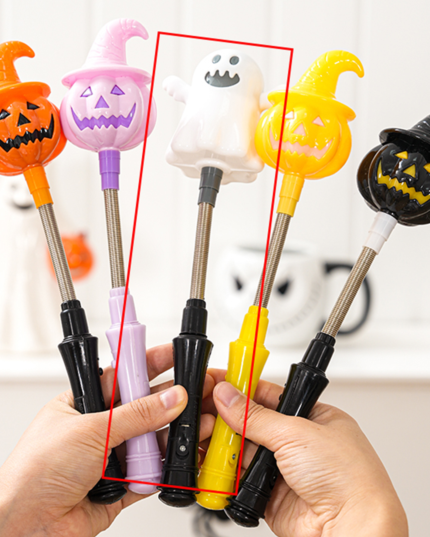 Halloween Hand-Held Glow Shaker-Curvy-Faja