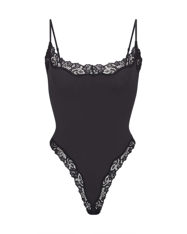 Sexy Halter-Neck Lace Bodysuit-Curvy-Faja