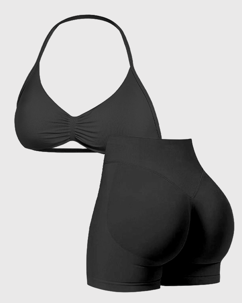Seamless High Stretch Halter Bra And Peach Hip Yoga Leggings Workout Set
