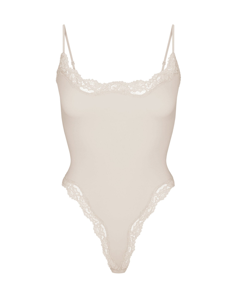 Sexy Halter-Neck Lace Bodysuit-Curvy-Faja