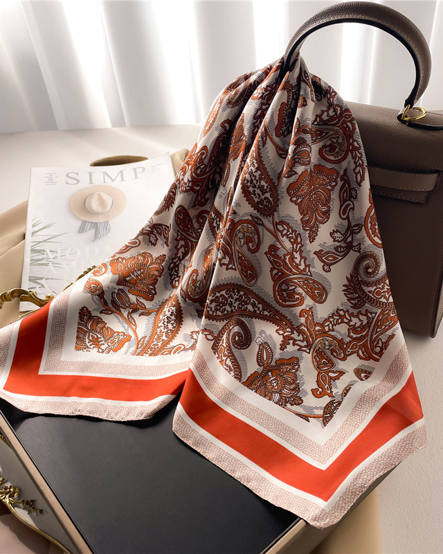 Vintage Cashew Paisley Square Scarf-Curvy-Faja