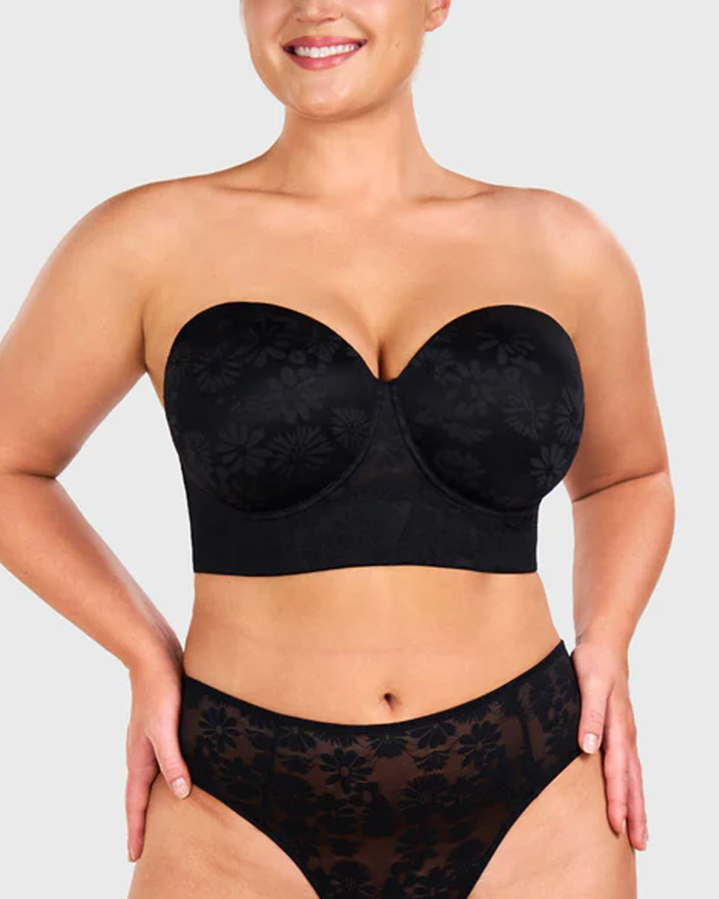 Plus Size Strapless Bra With Detachable Underwire To Support Side Breast Tissue And Prevent Sagging.