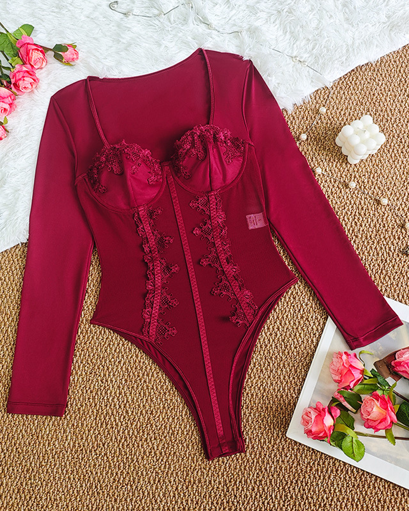 Lace Sheer Low-Cut Underwired Bodysuit