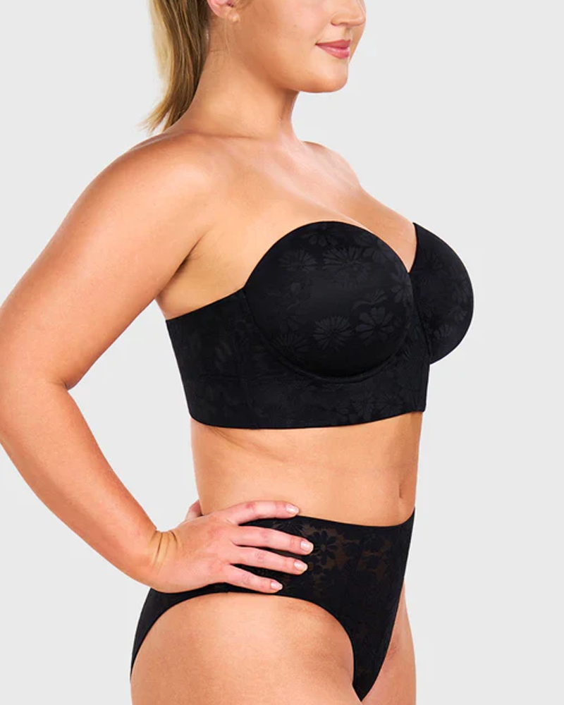 Plus Size Strapless Bra With Detachable Underwire To Support Side Breast Tissue And Prevent Sagging.
