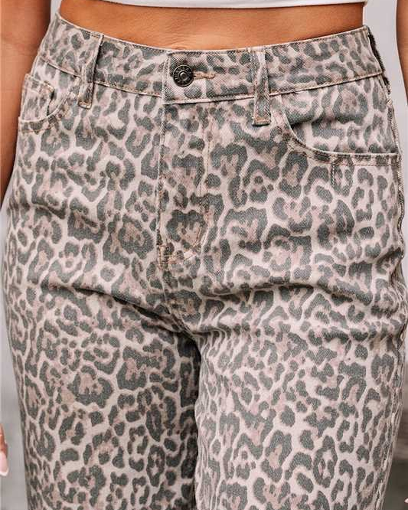 Leopard Print High-Waisted Jeans