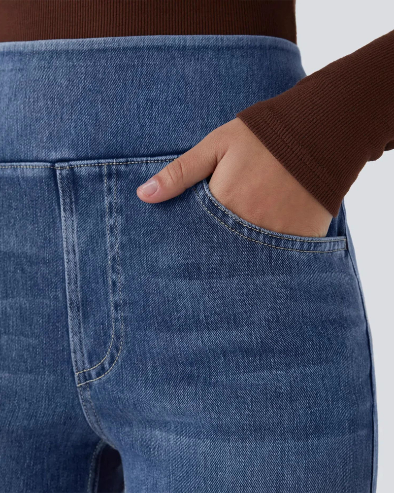 High-Waisted Straight-Leg Stretch Jeans-Curvy-Faja