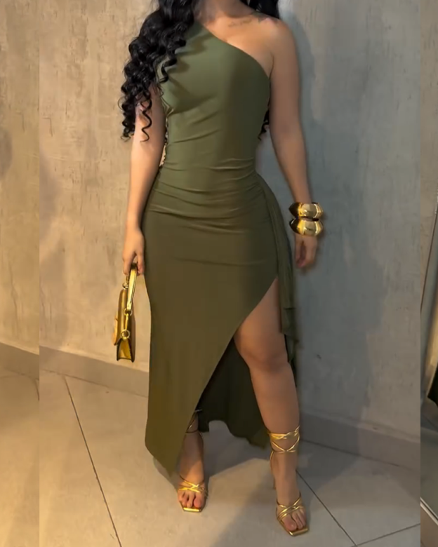 Backless Fitted Dress-Curvy-Faja