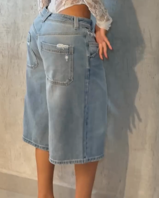 Low-Rise Loose Denim Cropped Trousers (Pre-Sale)