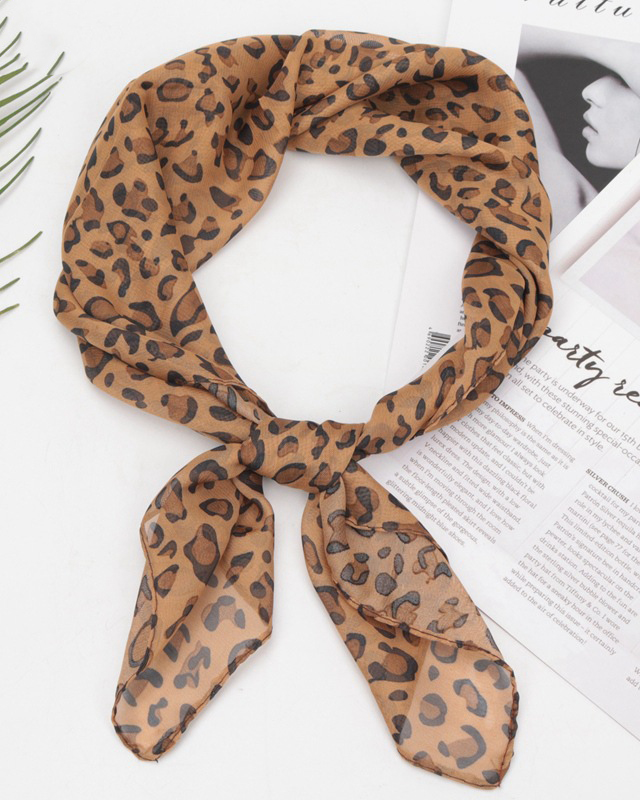 Fashionable Leopard Print Chiffon Square Scarf-Curvy-Faja