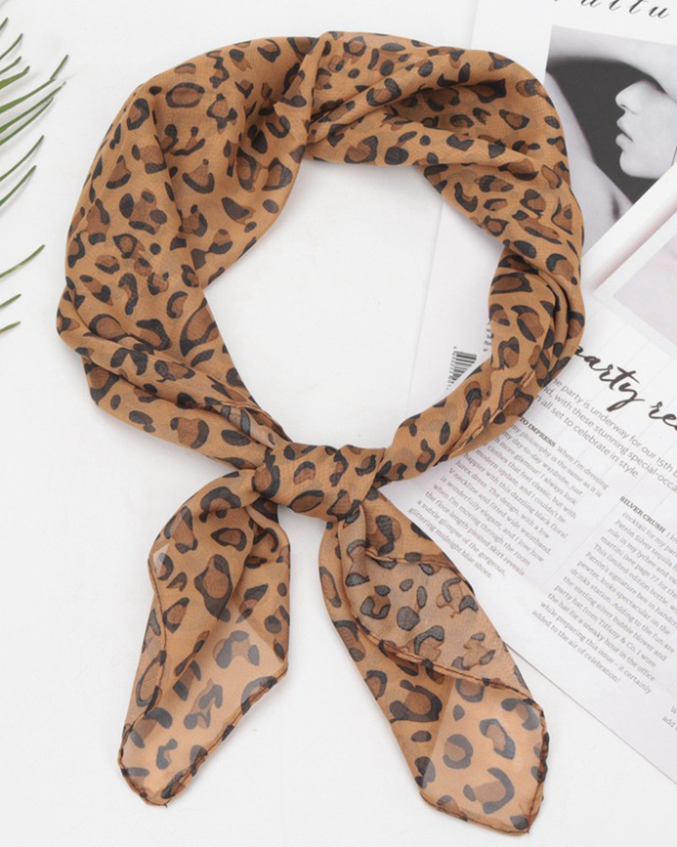 Fashionable Leopard Print Chiffon Square Scarf-Curvy-Faja