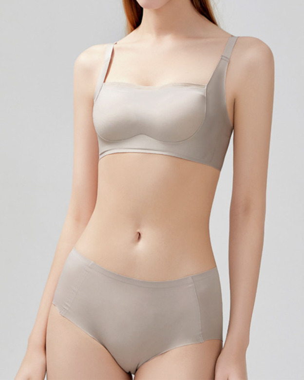 Small Push-Up Bra Without Underwire