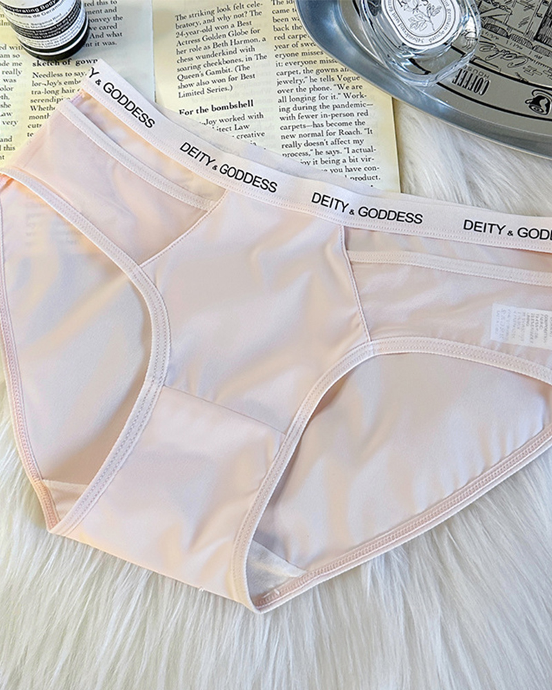 Lettering Sports Style Hip Lift Mid-Rise Briefs