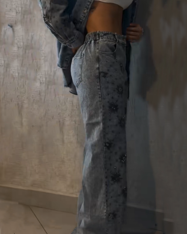 Heavy-Duty Beaded Floral Sequined Casual Straight-Leg Jeans (Pre-Sale)