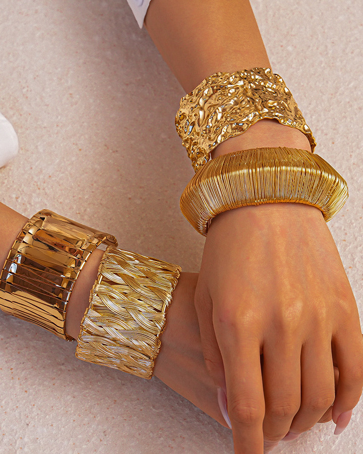 Wrap Cuff Bracelet-Curvy-Faja