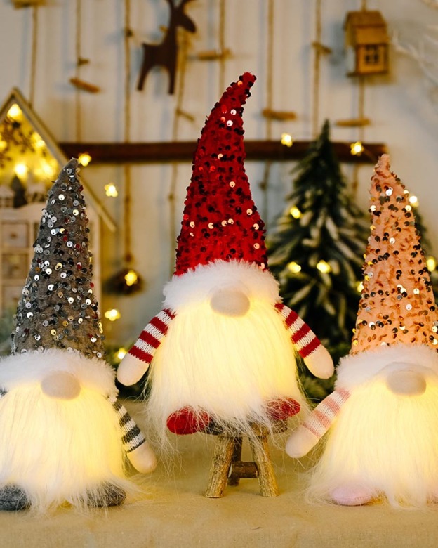 Christmas Glow Faceless Doll Ornament-Curvy-Faja