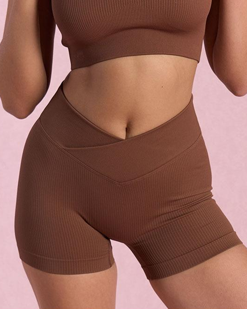 V‑Shape High Waist Butt Lifting Outdoor Sports Shorts