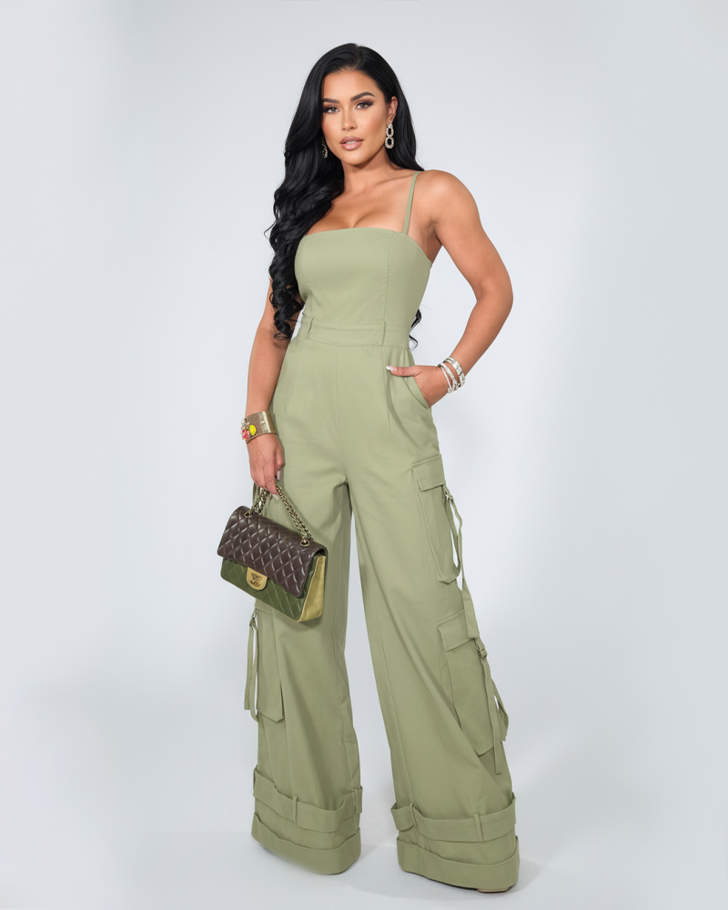Multi-Pocket Casual Spaghetti Strap Wide Leg Loose Jumpsuit