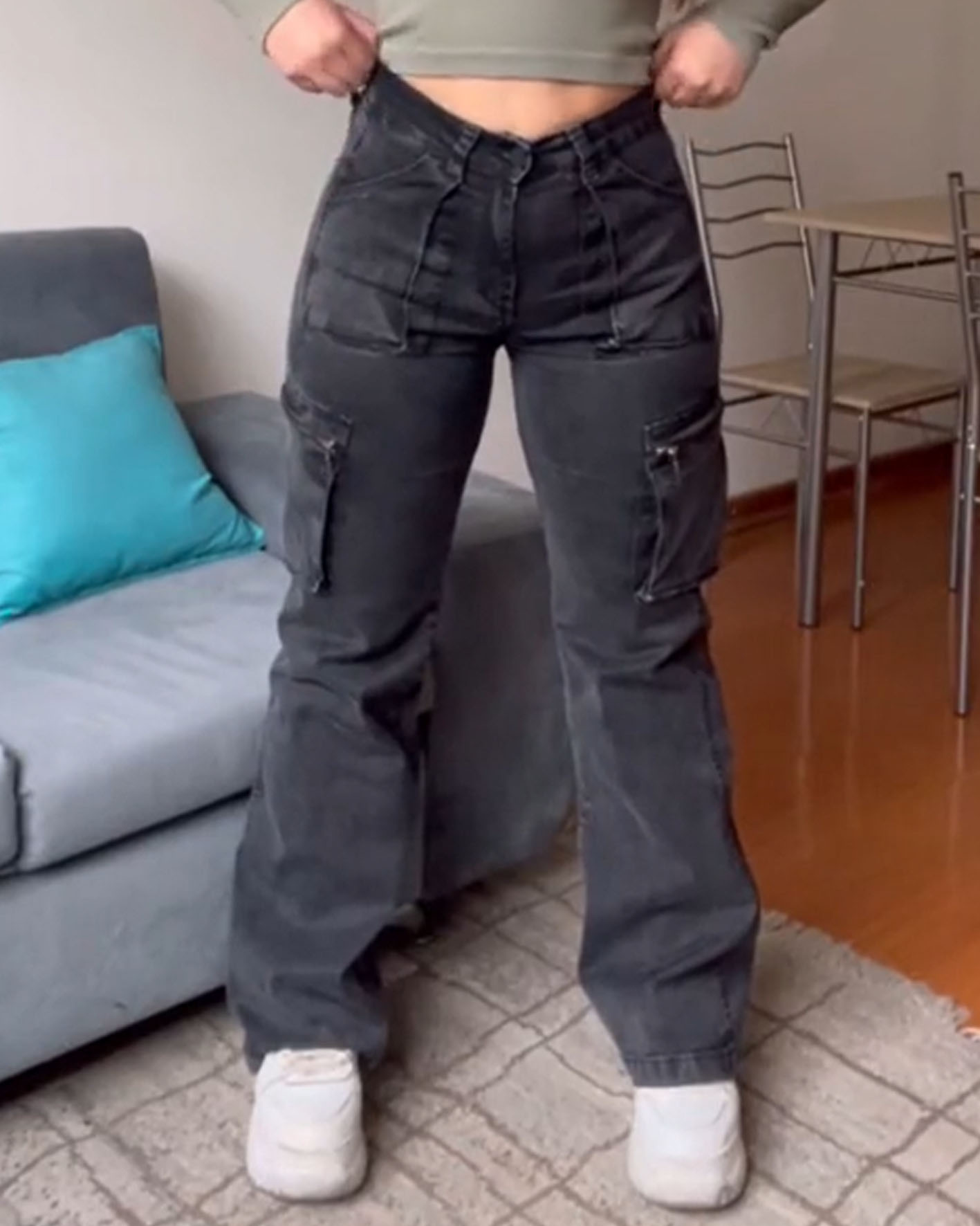 Women's Cool Cargo Jeans With Big Pockets 